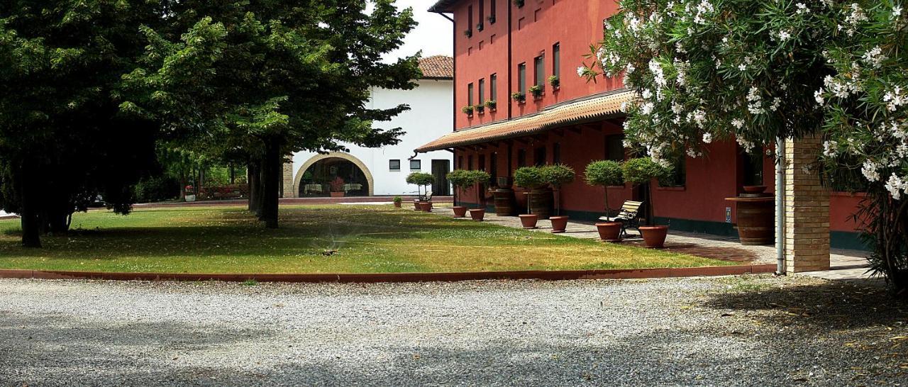 Agriturismo Isola Augusta Palazzolo dello Stella المظهر الخارجي الصورة