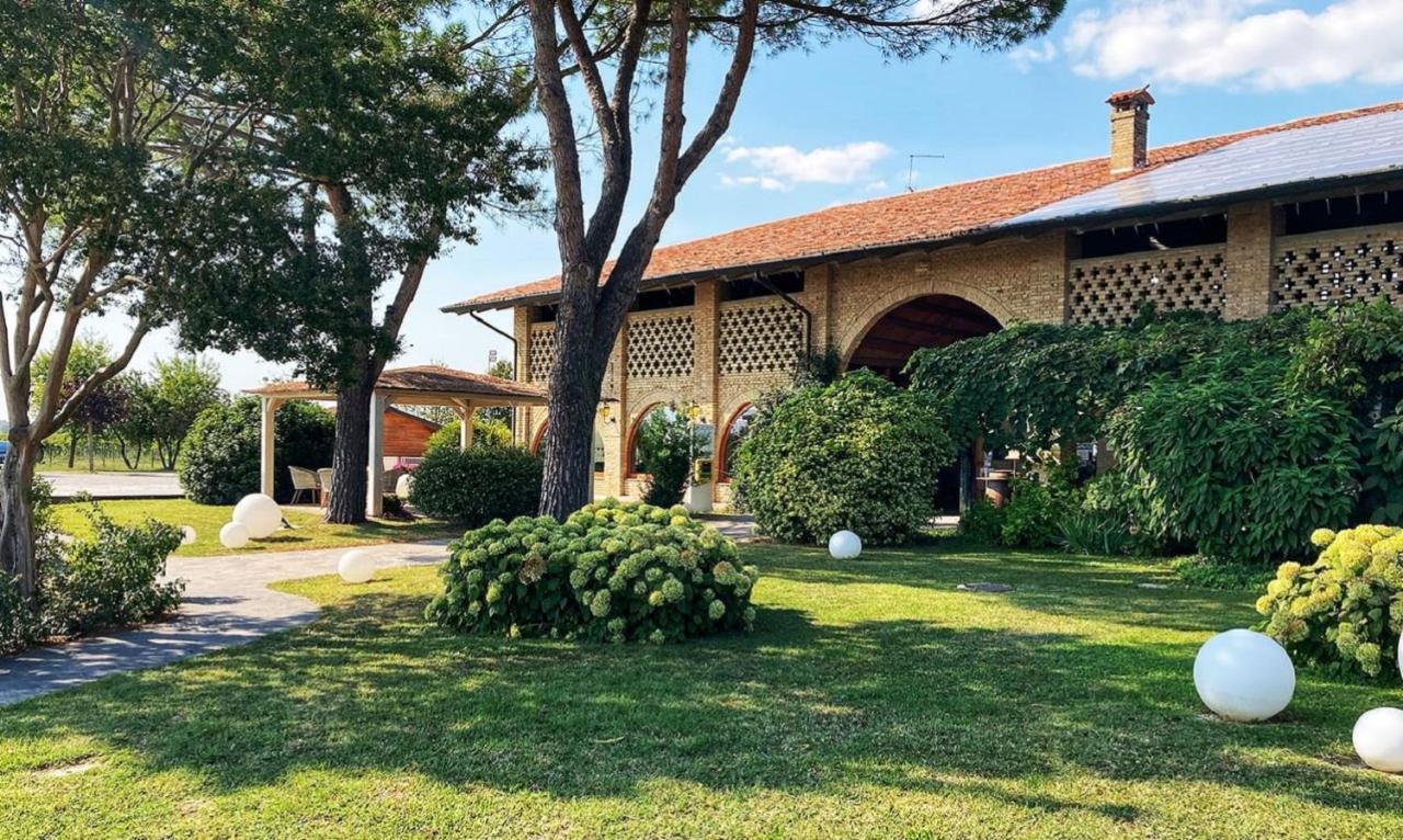 Agriturismo Isola Augusta Palazzolo dello Stella المظهر الخارجي الصورة