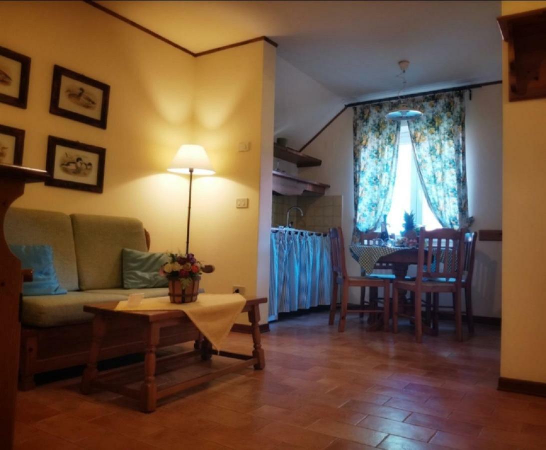 Agriturismo Isola Augusta Palazzolo dello Stella المظهر الخارجي الصورة