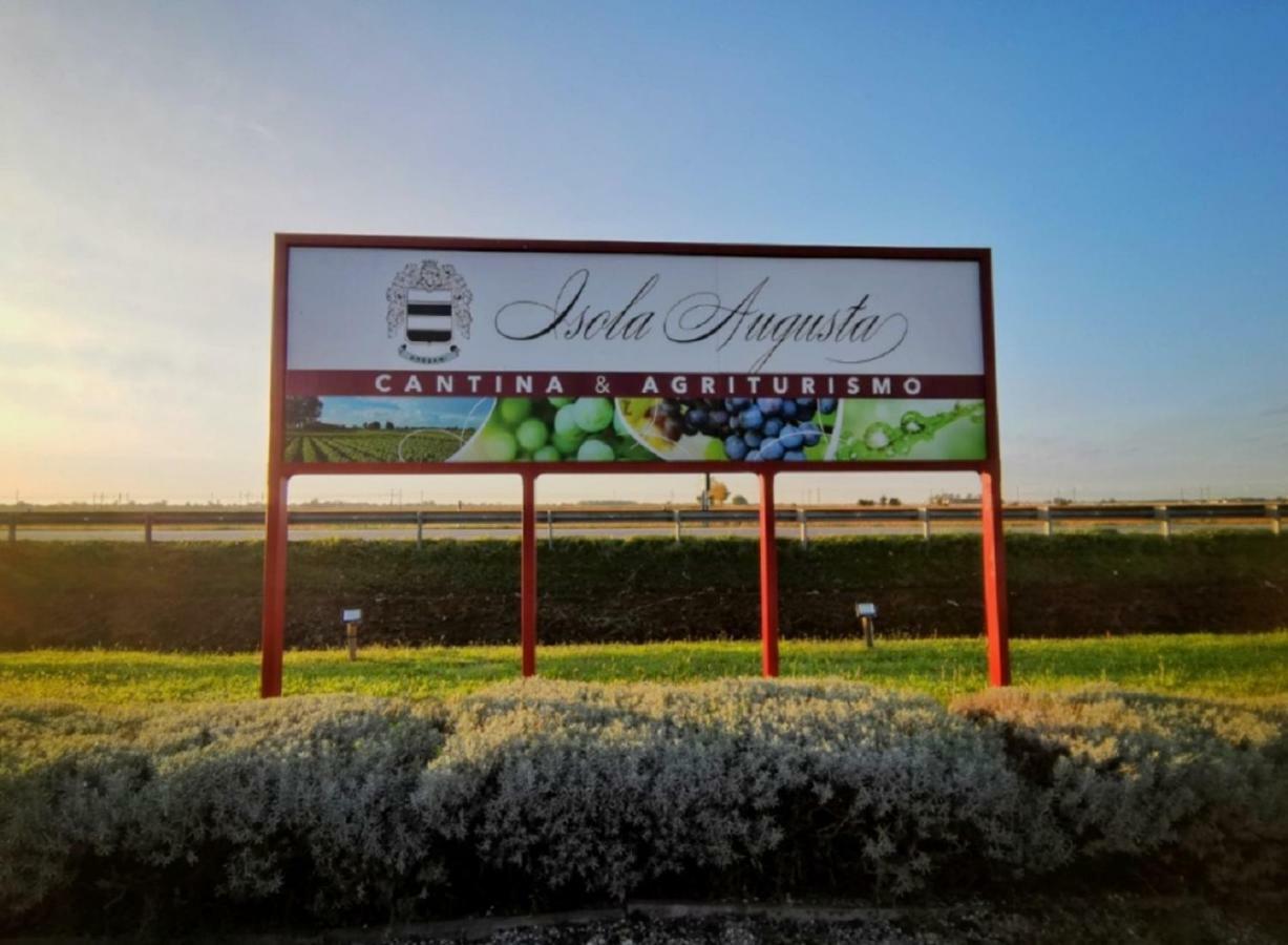 Agriturismo Isola Augusta Palazzolo dello Stella المظهر الخارجي الصورة